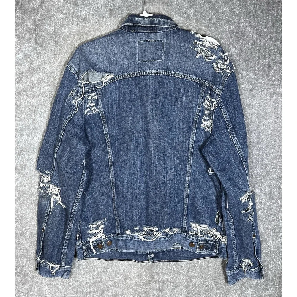 Levis Destroyed Distressed Thrashed Denim Trucker Jacket Mens Sz XL Blue Pockets